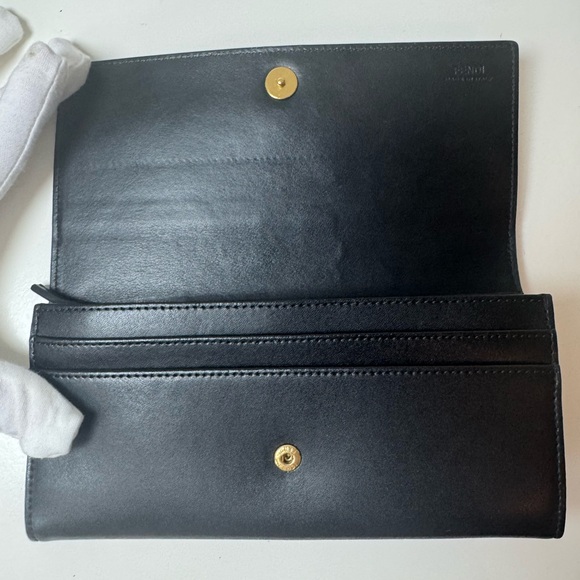 Fendi Women’s Black Long Leather Wallet with Gold Accent - Picture 11 of 13